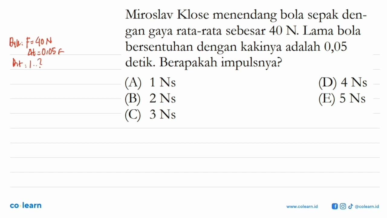 Miroslav Klose menendang bola sepak dengan gaya rata-rata