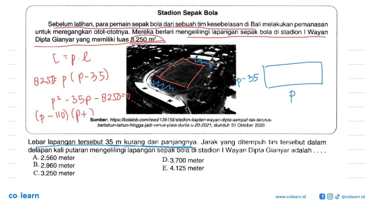 Stadion Sepak Bola Sebelum latihan, para pemain sepak bola