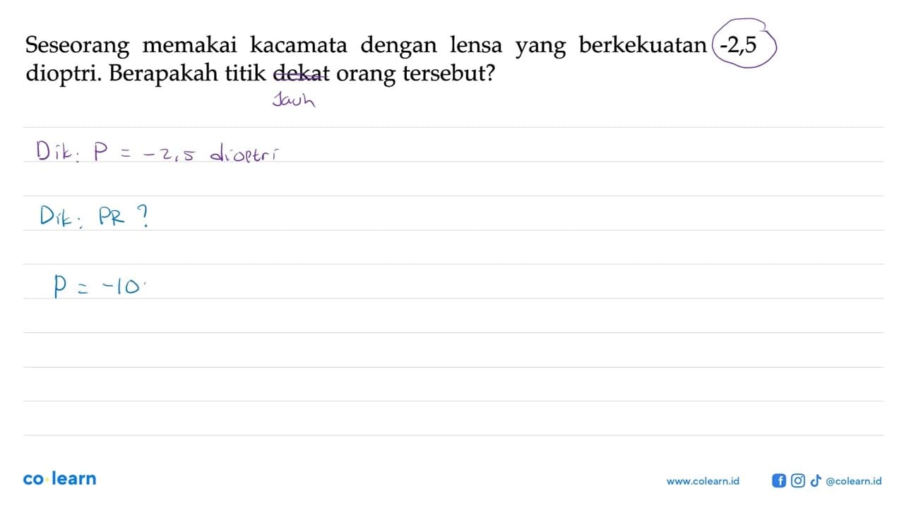 Seseorang memakai kacamata dengan lensa yang berkekuatan