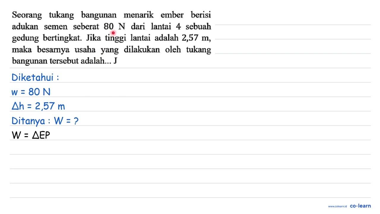 Seorang tukang bangunan menarik ember berisi adukan semen