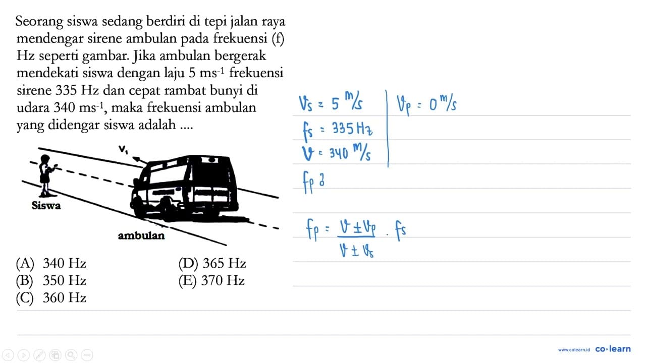 Seorang siswa sedang berdiri di tepi jalan raya mendengar