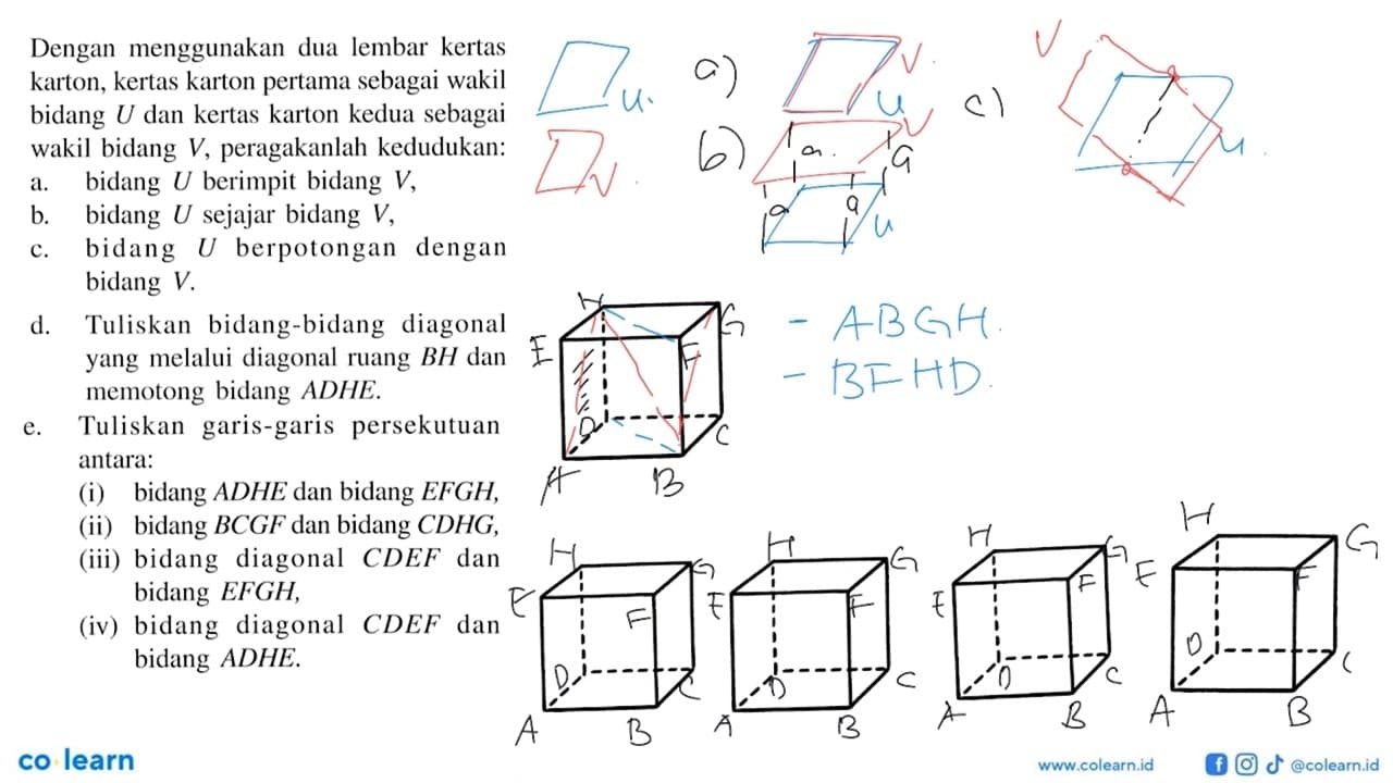 Dengan menggunakan dua lembar kertas karton, kertas karton