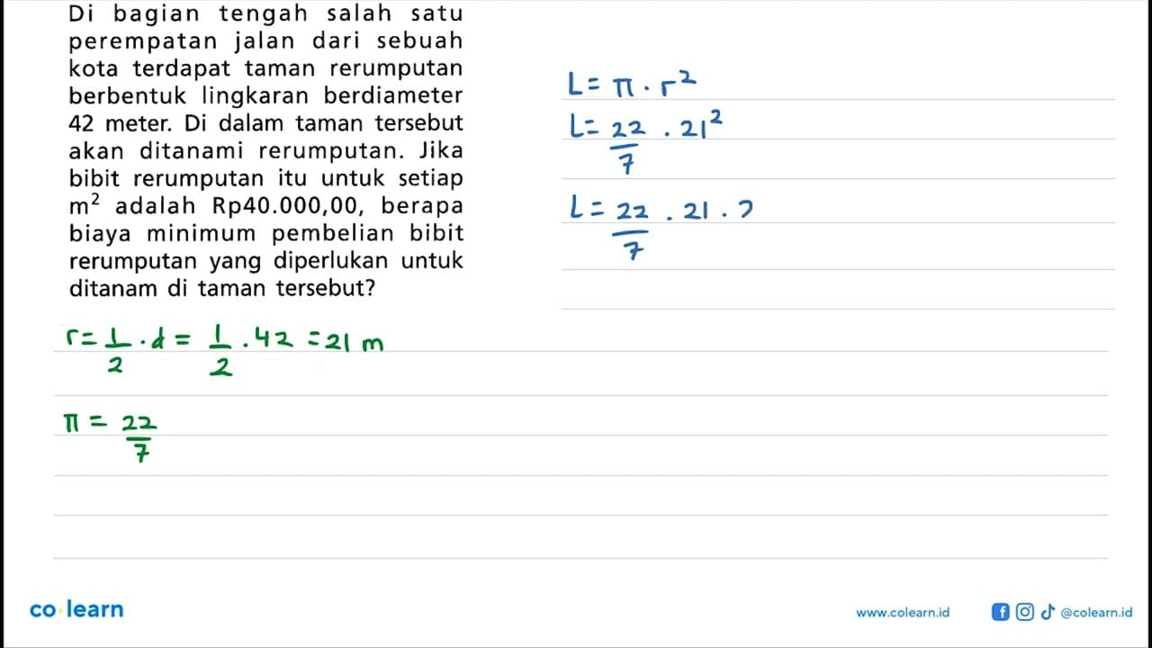 Di bagian tengah salah satu perempatan jalan dari sebuah