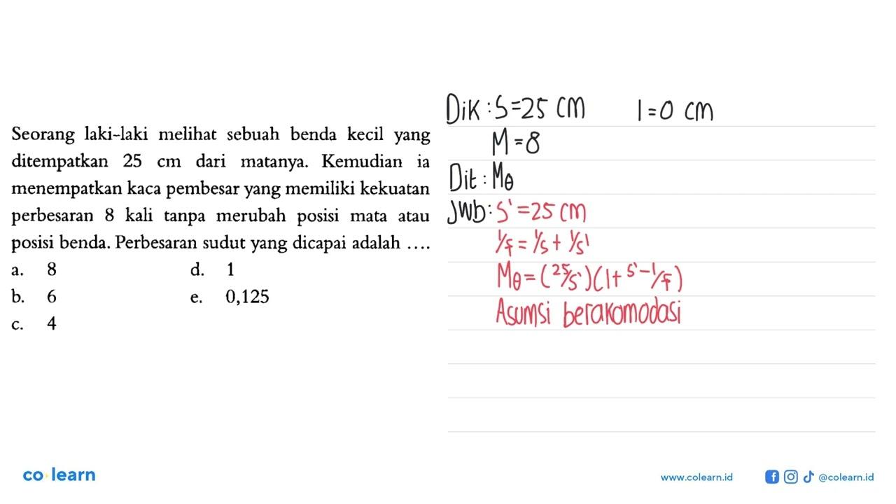 Seorang laki laki melihat sebuah benda kecil yang